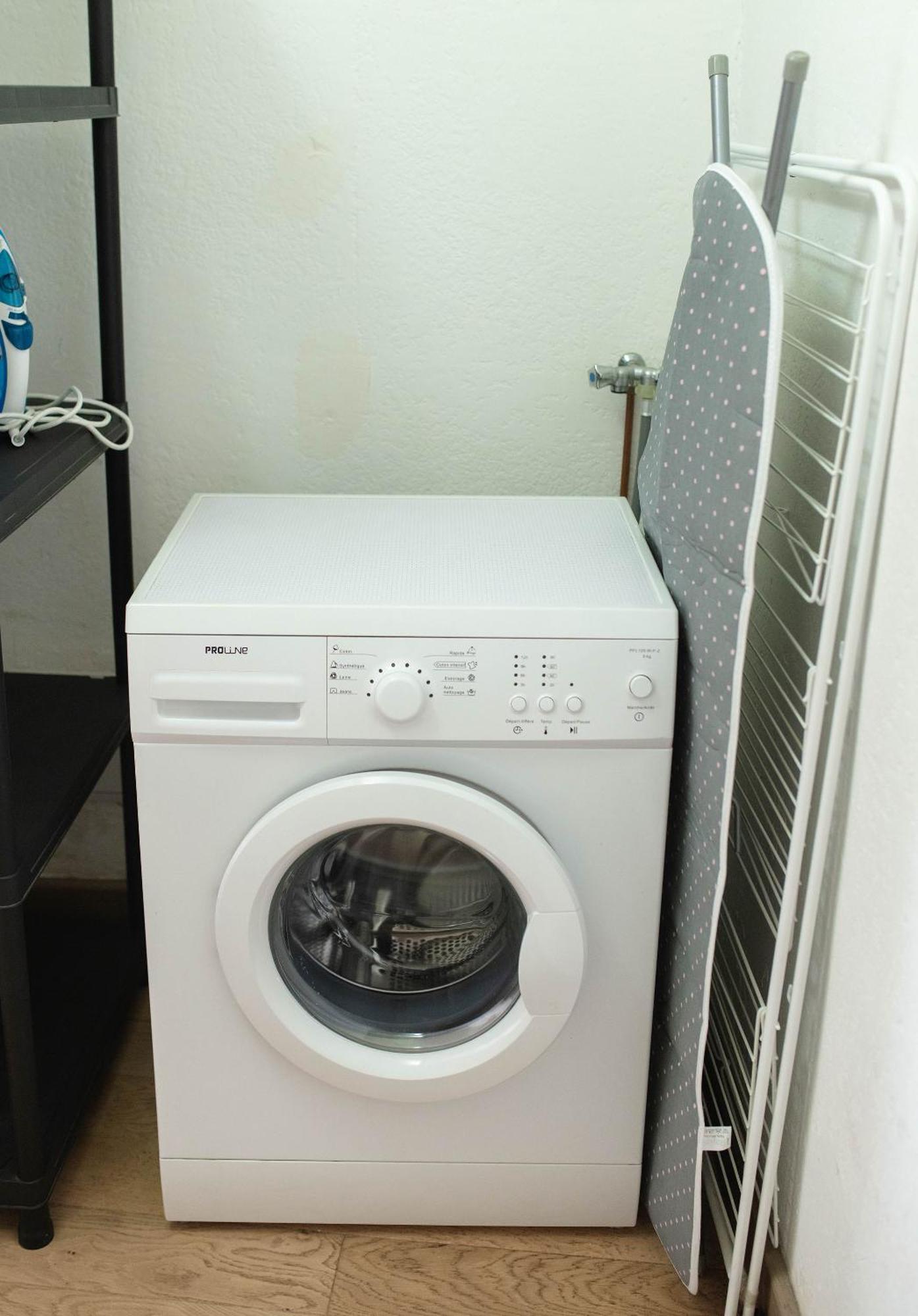 Apartment Le Cosy Du Gal, A 2 Pas Du Palais Des Papes Parking Gratuit Securise *