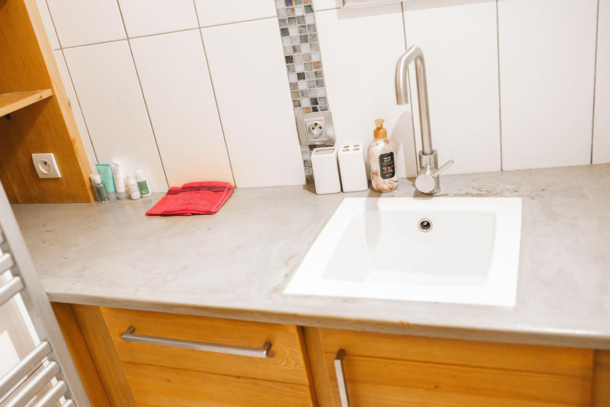 Le Cosy Du Gal, A 2 Pas Du Palais Des Papes Parking Gratuit Securise Apartment