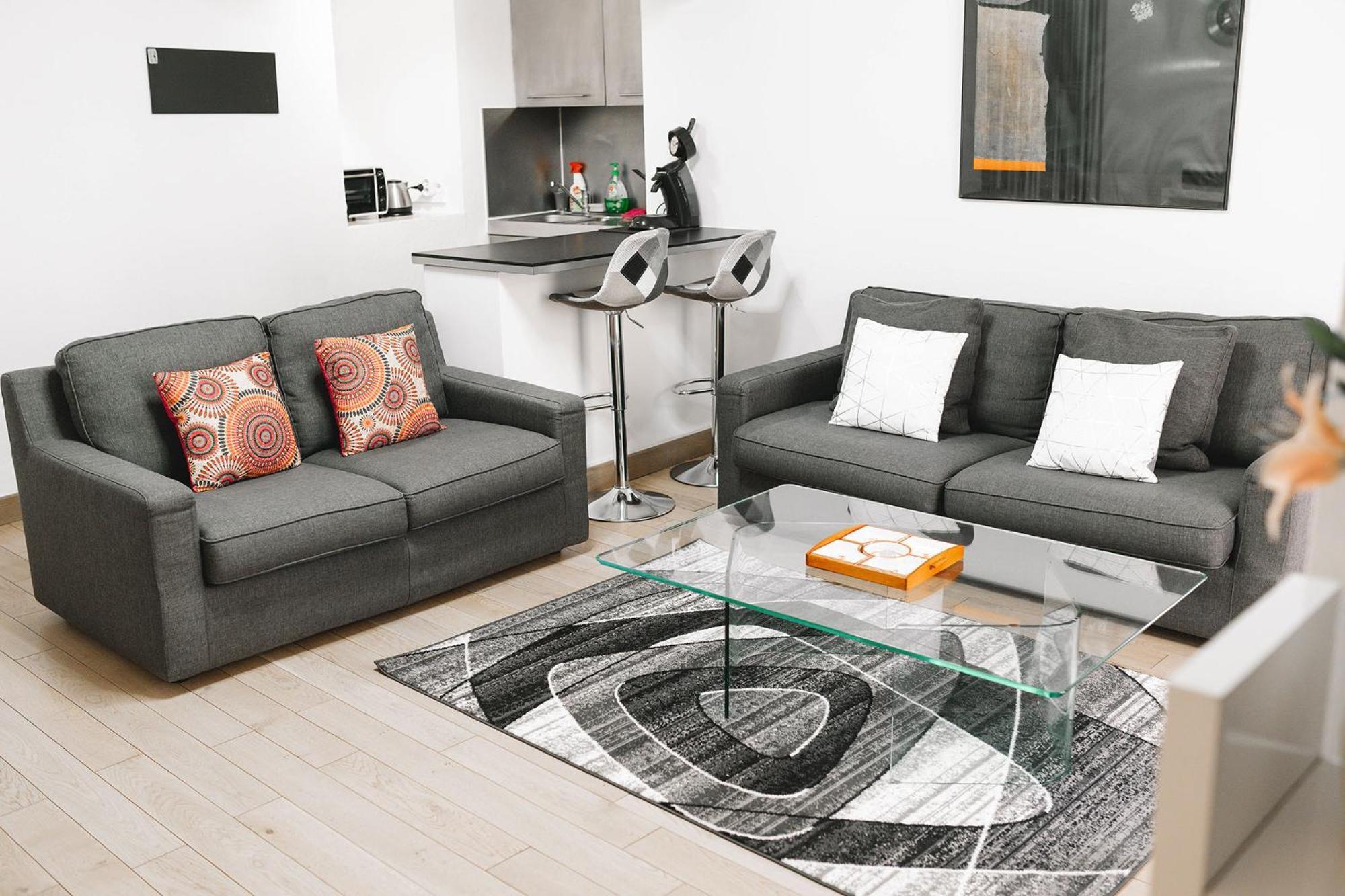 Apartment Le Cosy Du Gal, A 2 Pas Du Palais Des Papes Parking Gratuit Securise *